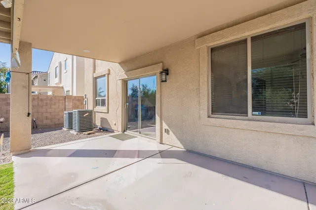 $2,695 | 2943 East Quiet Hollow Lane, Phoenix, AZ 85024
