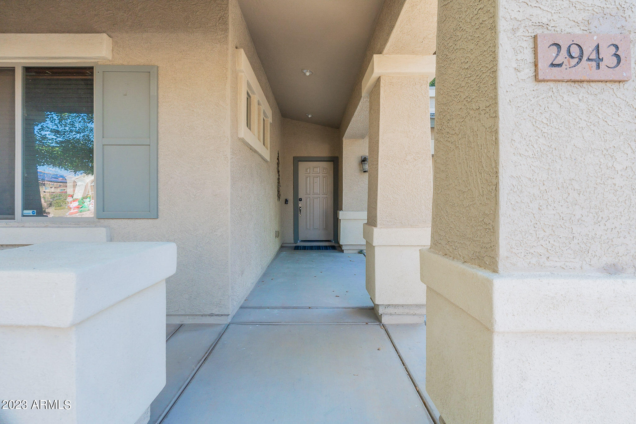 2943 East Quiet Hollow Lane Phoenix, AZ 85024 - Photo 7 of 65 7-web-or-mls-Quiet-7