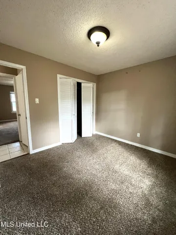 $1,375 | 6817 Red Bud Lane, Ocean Springs, MS 39564