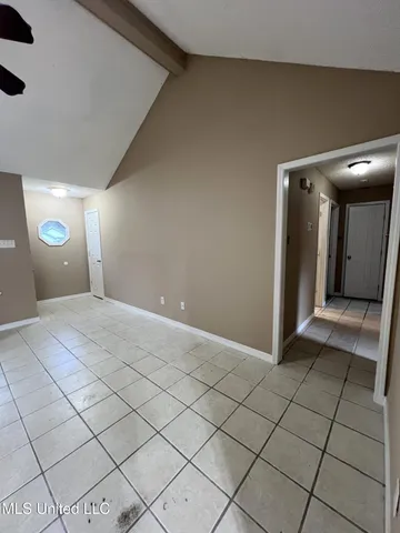 $1,375 | 6817 Red Bud Lane, Ocean Springs, MS 39564