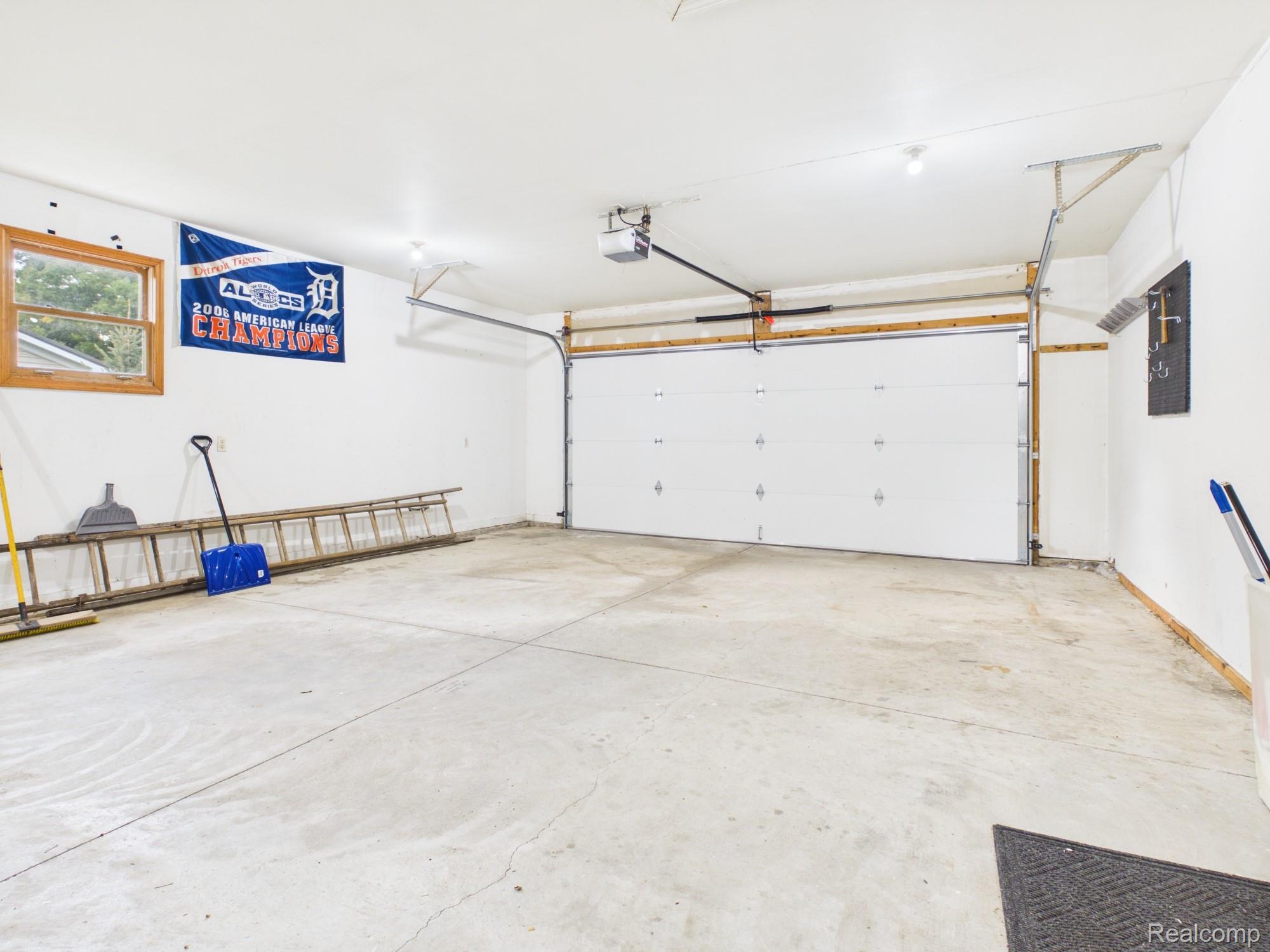 33 Davis Lake Road Lapeer, MI 48446 - Photo 40 of 45 CAM06342G6-PR0057-STILL043.jpg