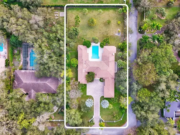 $17,900 | 8480 Southwest 98th Street, Miami, FL 33156
