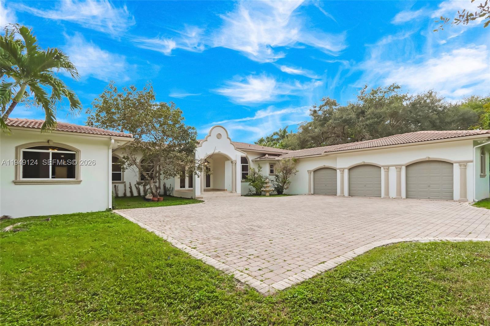 8480 Southwest 98th Street Miami, FL 33156 - Photo 3 of 59