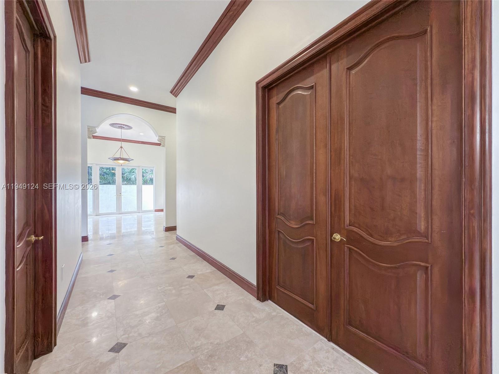 8480 Southwest 98th Street Miami, FL 33156 - Photo 8 of 59