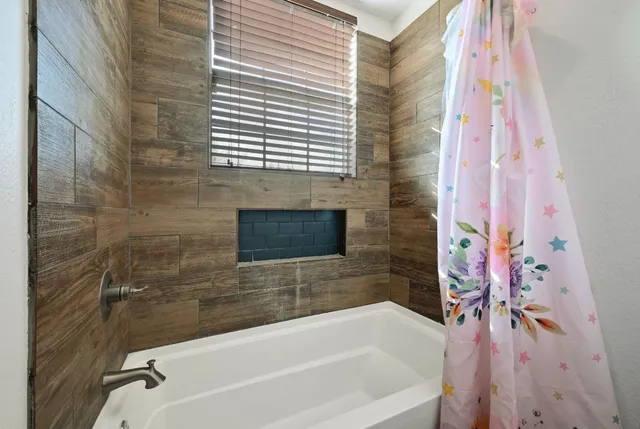 $3,150 | 201 Comanche Camp, Kyle, TX 78640