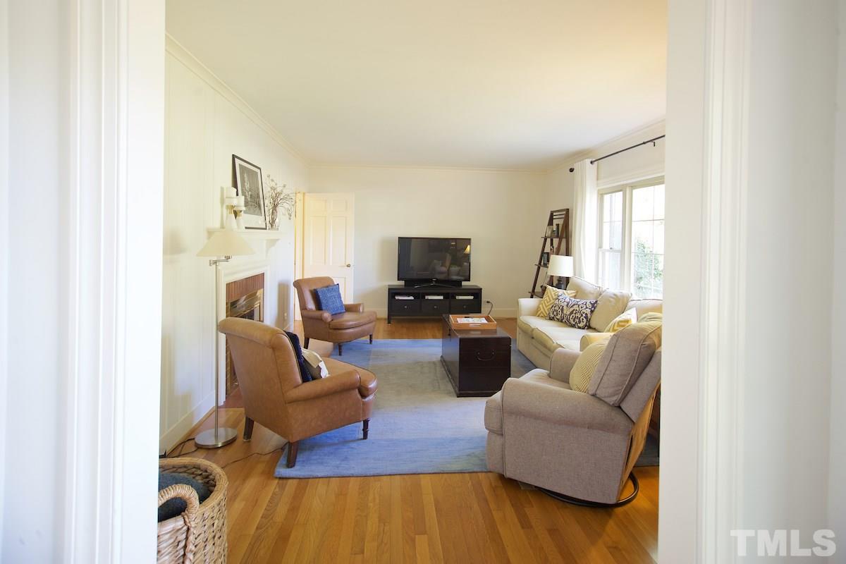 4511 Erwin Road Durham, NC 27705 - Photo 4 of 20 Gallery Image 4