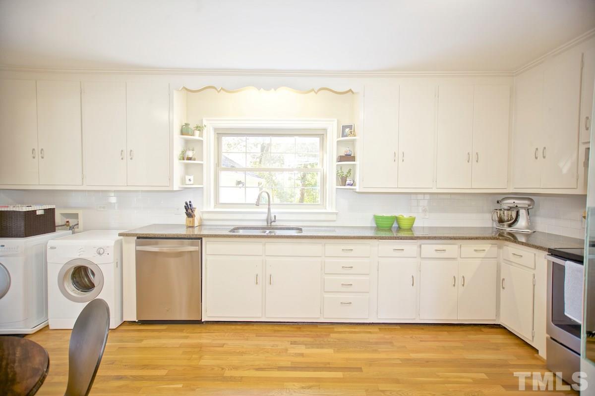 4511 Erwin Road Durham, NC 27705 - Photo 7 of 20 Gallery Image 7