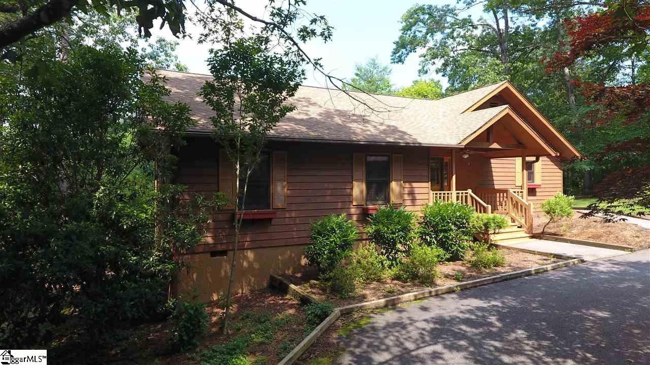 220 Raven Cliff Road Cleveland, SC 29635 - Photo 3 of 36 Gallery Image 3