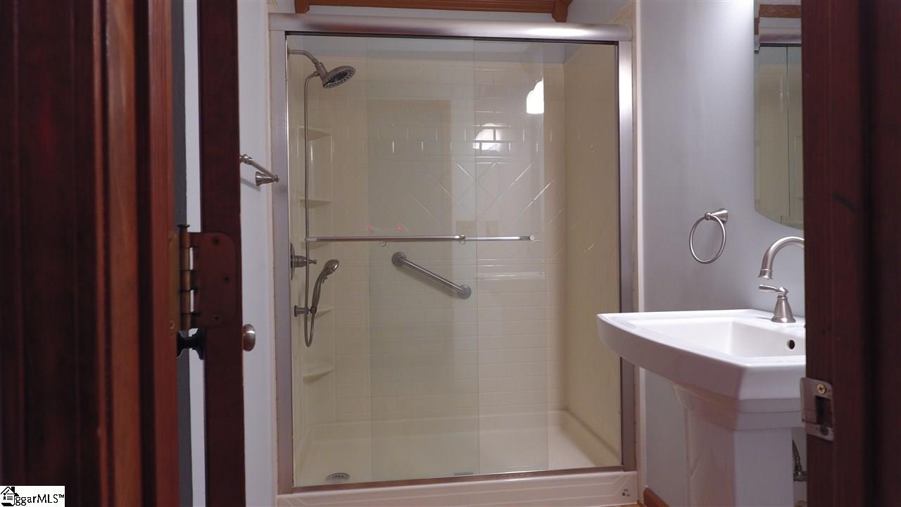 220 Raven Cliff Road Cleveland, SC 29635 - Photo 22 of 36 Gallery Image 22