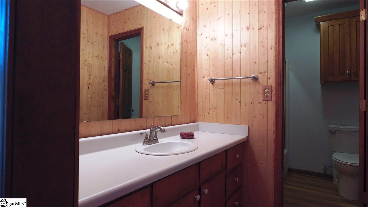 220 Raven Cliff Road Cleveland, SC 29635 - Photo 28 of 36 Gallery Image 28