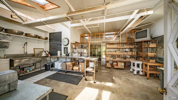 $1,299,000 | 1 Alamo Way, Lagunitas, CA 94938