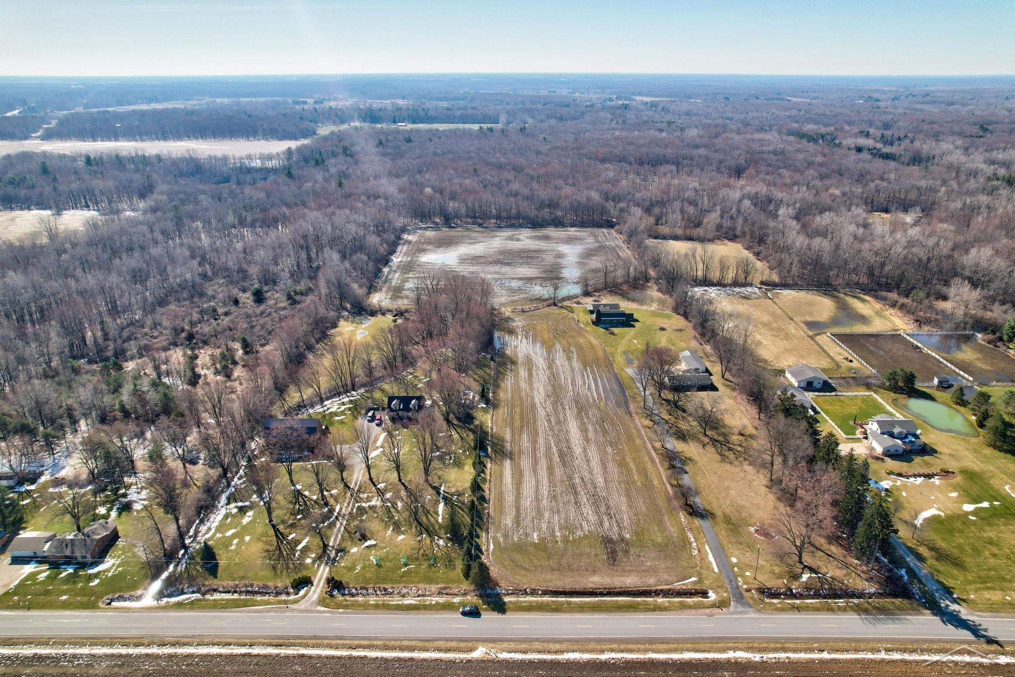 6262 Curtis Road Bridgeport, MI 48722 - Photo 64 of 82 50135942-935f75a0-b1c9-40cb-907b-46587e905c81.JPG