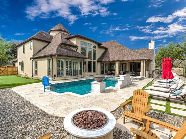 a view of outdoor space yard and patio