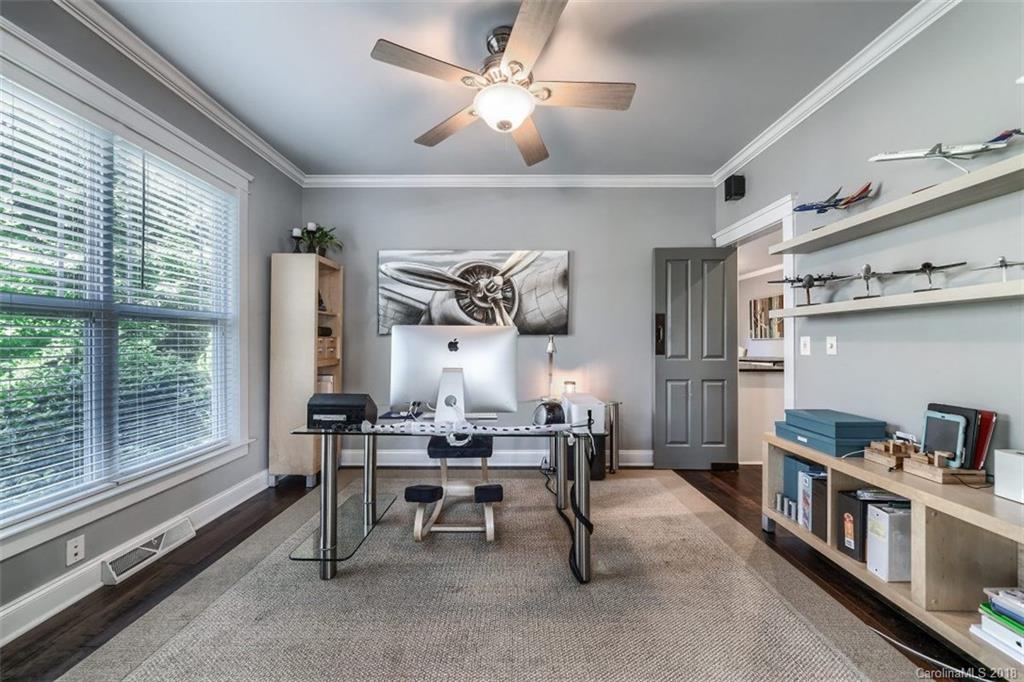 1043 Hunters Run Drive Tega Cay, SC 29708 - Photo 10 of 24 Gallery Image 10