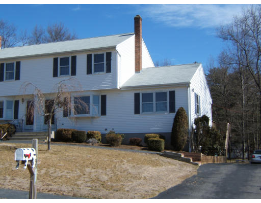 49 Pinecrest Road Uxbridge, MA 01569 - Photo 1 of 11 Gallery Image 1