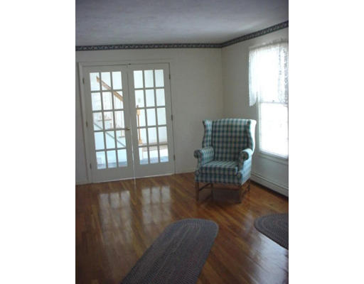 3 Widberg Lane Canton, MA 02021 - Photo 4 of 6 Gallery Image 4