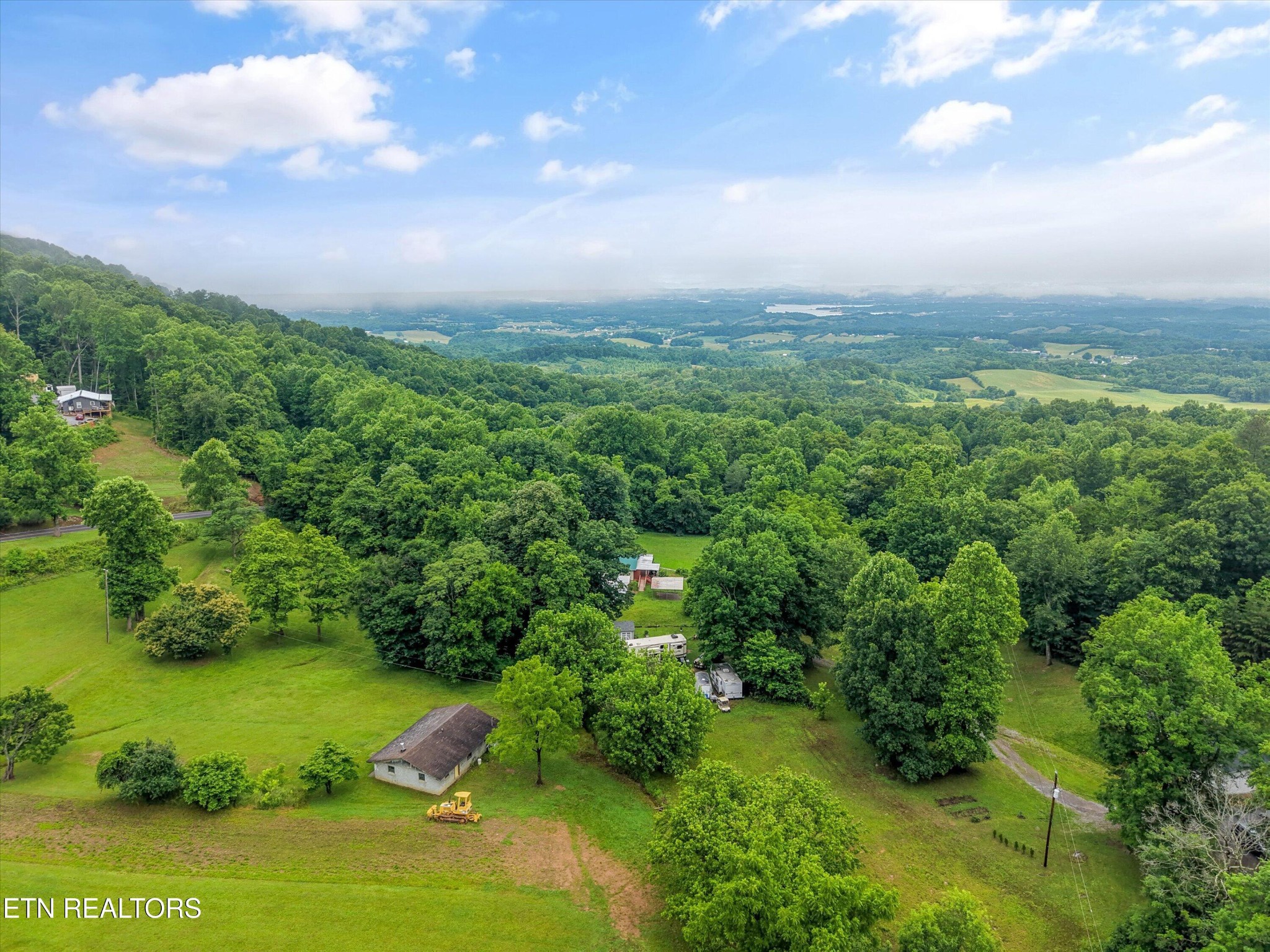 757 Blowing Cave Road Sevierville, TN 37876 - Photo 36 of 38 Gallery Image 36