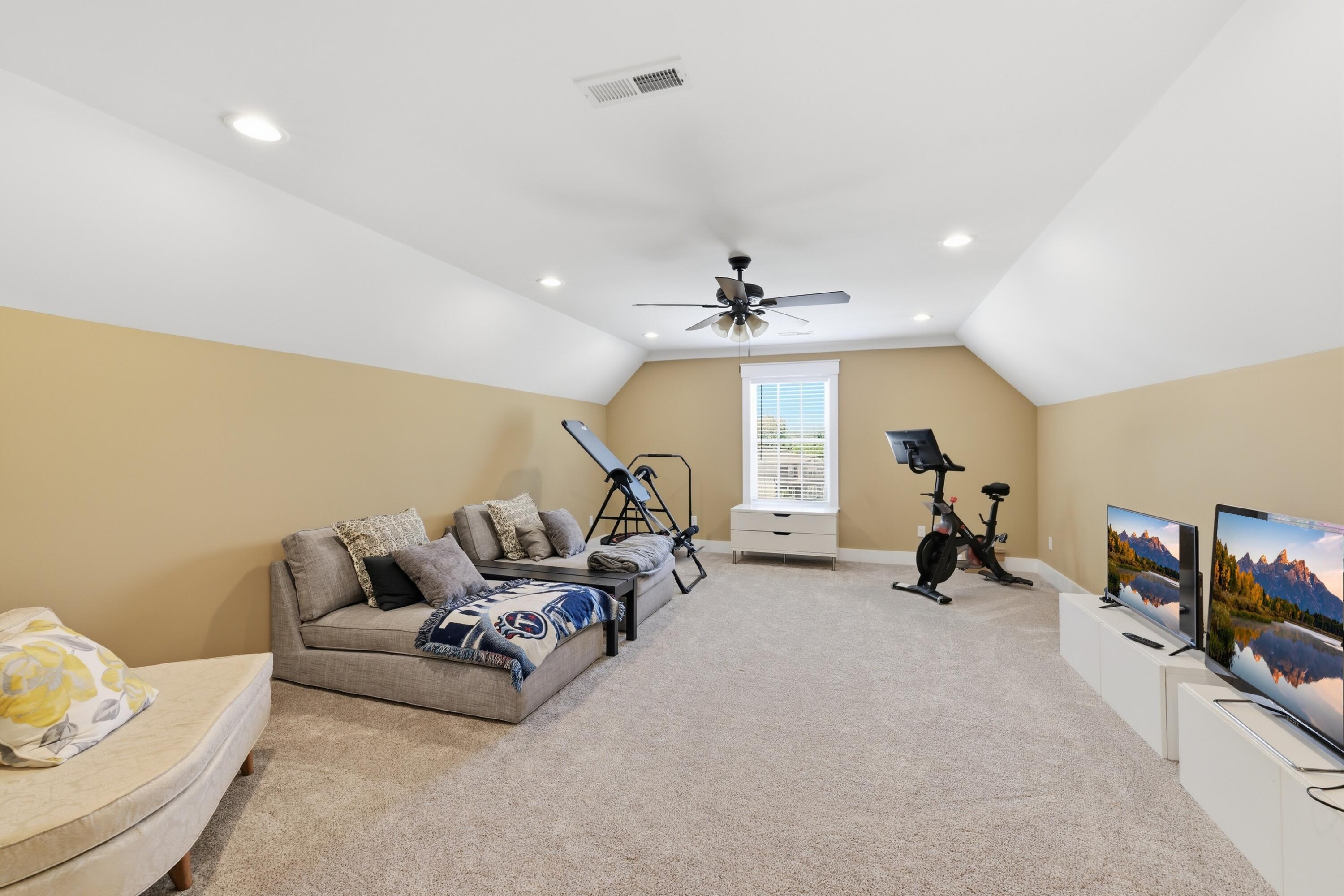 6871 Carnell Way Chattanooga, TN 37421 - Photo 25 of 31 Upstairs Bonus Room / Bedroon #4