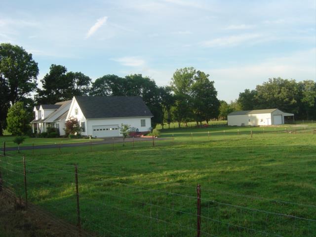 720 Cedar Grove Road Chapel Hill, TN 37034 - Photo 5 of 30 Gallery Image 5