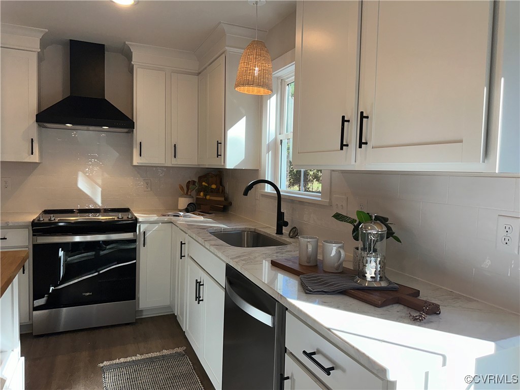 10621 Trents Bridge Road Chesterfield, VA 23838 - Photo 14 of 50 Granite countertops w/ ceramic tile backsplash