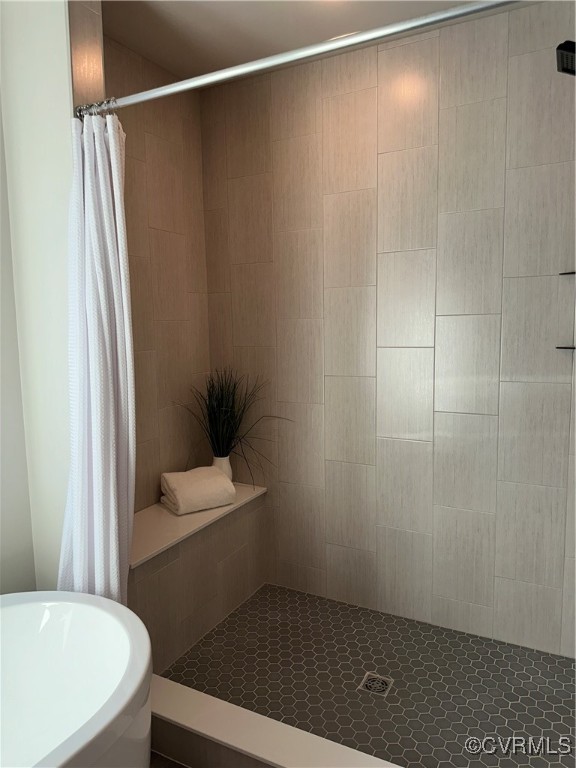 10621 Trents Bridge Road Chesterfield, VA 23838 - Photo 30 of 50 Ceramic tile shower with seat