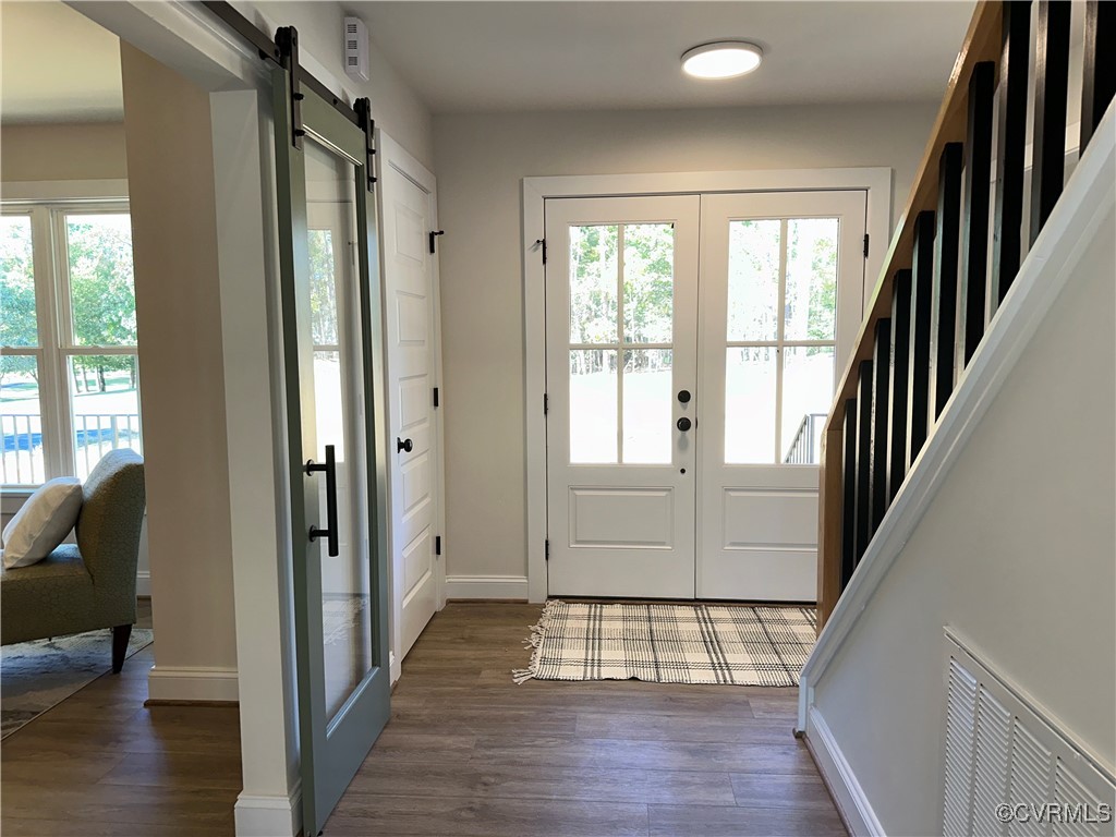 10621 Trents Bridge Road Chesterfield, VA 23838 - Photo 5 of 50 Foyer has coat closet