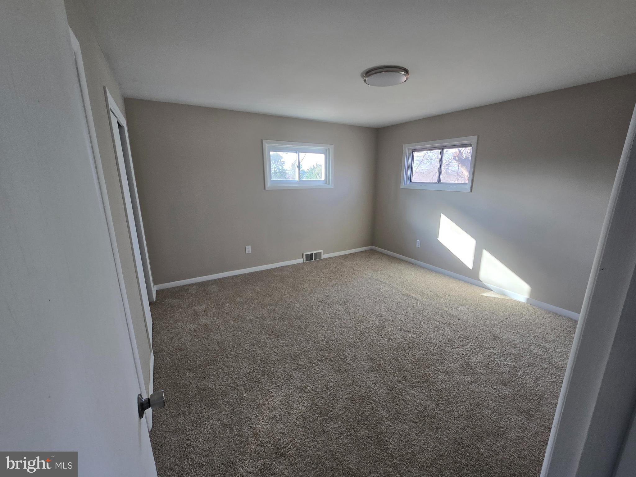 17721 Timberlane Hagerstown, MD 21740 - Photo 13 of 27 a view of empty room with window