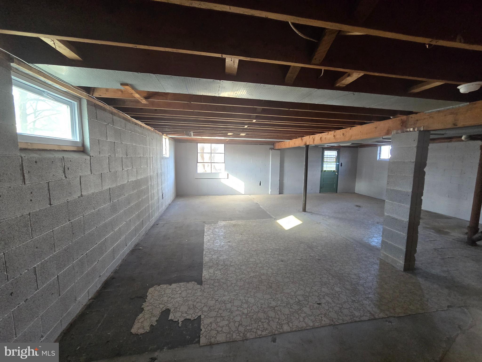 17721 Timberlane Hagerstown, MD 21740 - Photo 21 of 27 a view of empty room