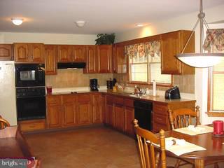 4327 Edges Mill Road Downingtown, PA 19335 - Photo 3 of 6 Gallery Image 3