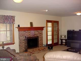 4327 Edges Mill Road Downingtown, PA 19335 - Photo 4 of 6 Gallery Image 4