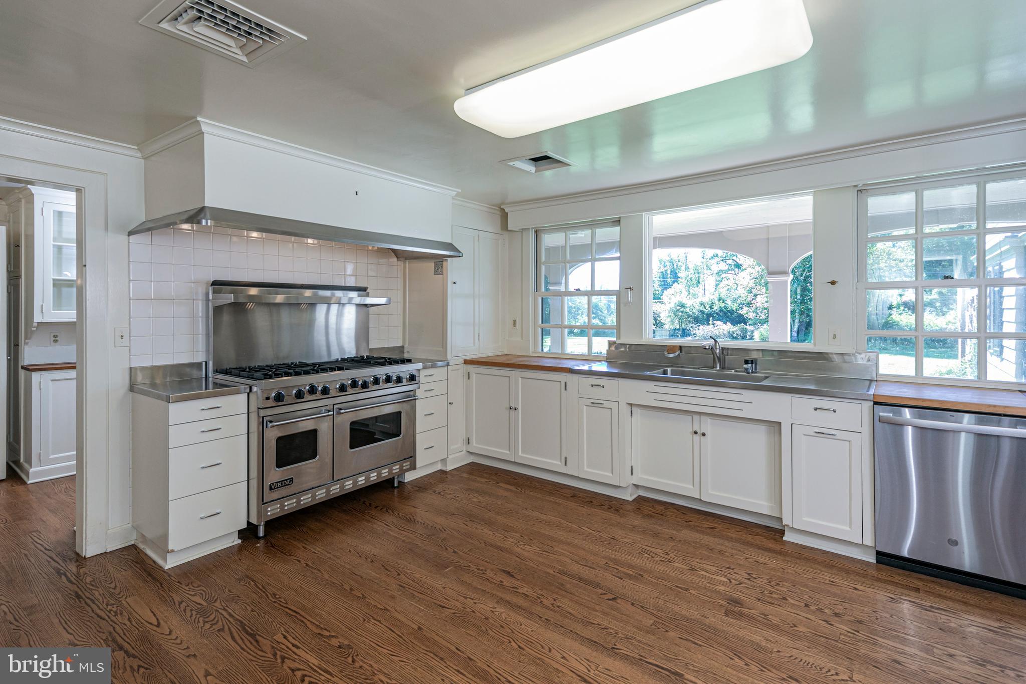 108 Edgerstoune Road Princeton, NJ 08540 - Photo 22 of 45