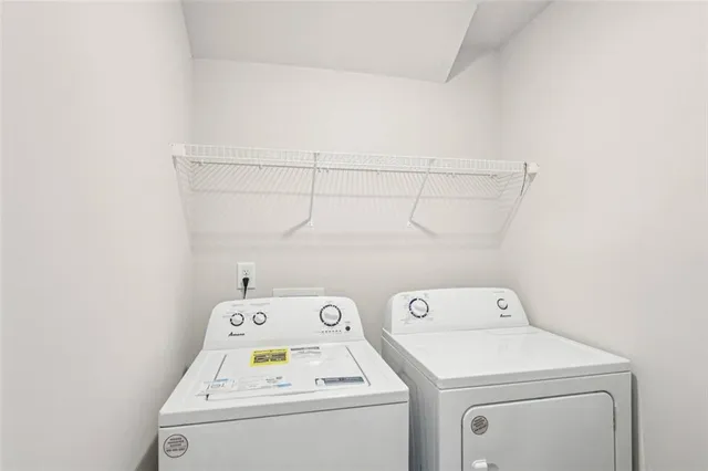 $2,350 | 2300 Paris Road, Unit ALEXANDER F, Dallas, GA 30157