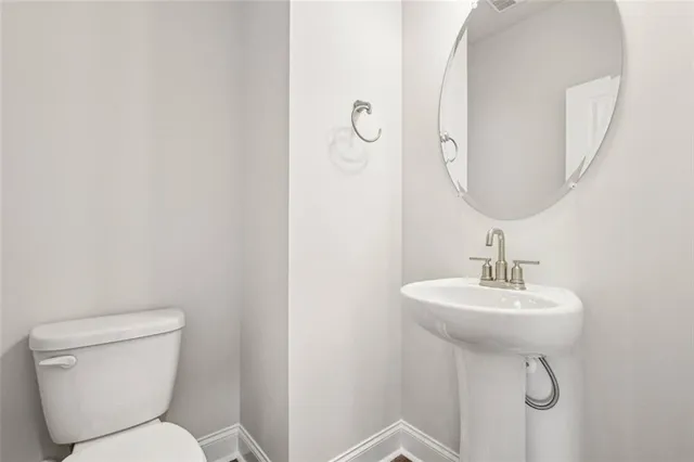 $2,350 | 2300 Paris Road, Unit ALEXANDER F, Dallas, GA 30157