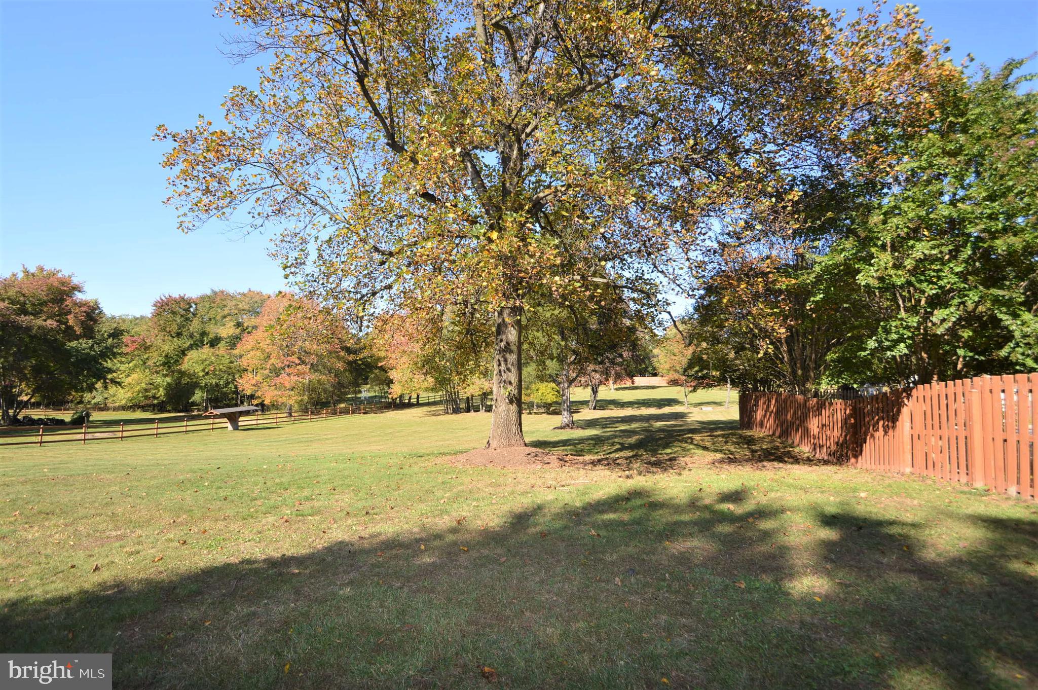 12614 Oxon Road Herndon, VA 20171 - Photo 7 of 71