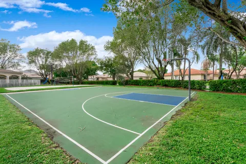 a view of a tennis court