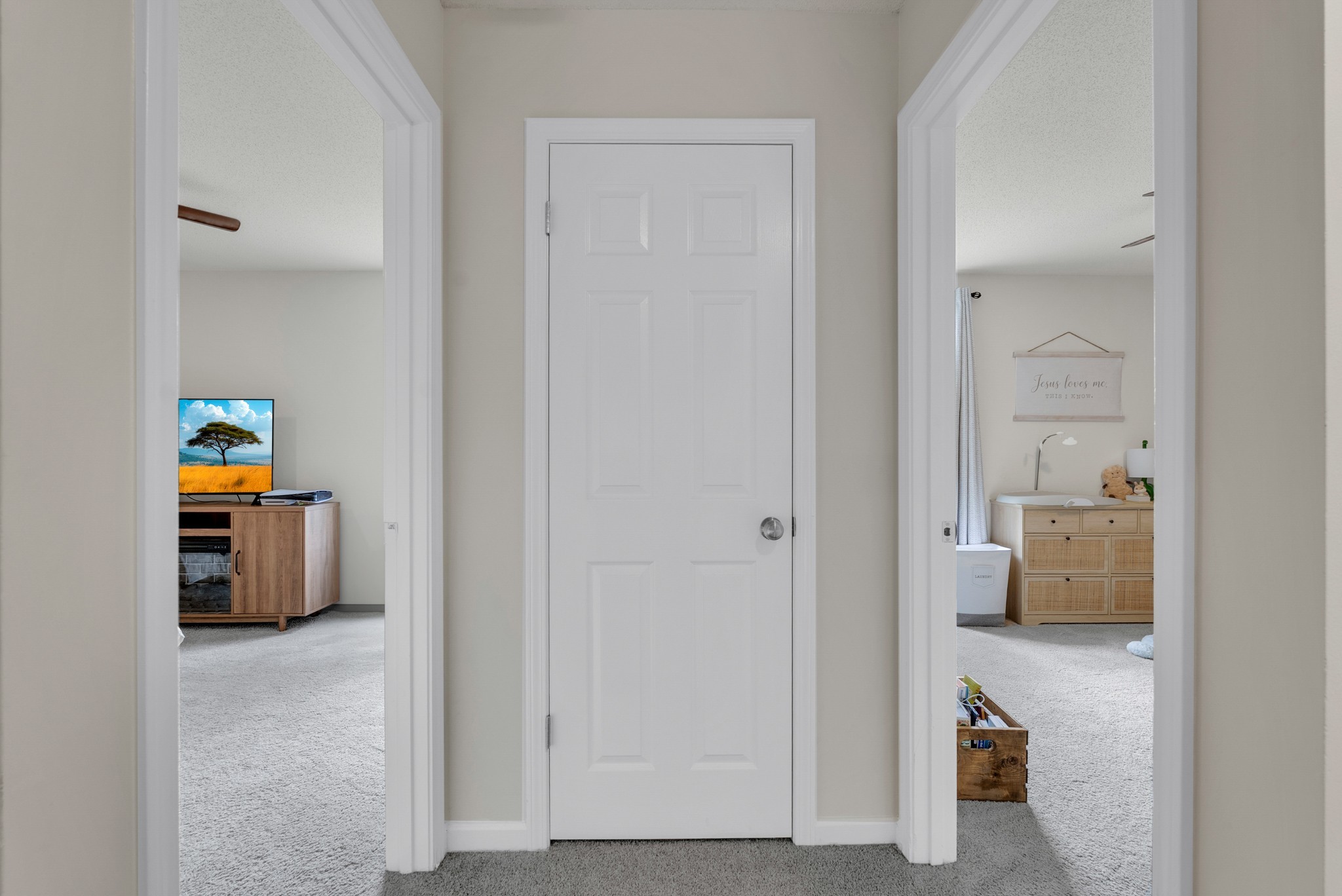 326 Lancaster Road Clarksville, TN 37042 - Photo 18 of 31 a view of an entryway with wooden floor