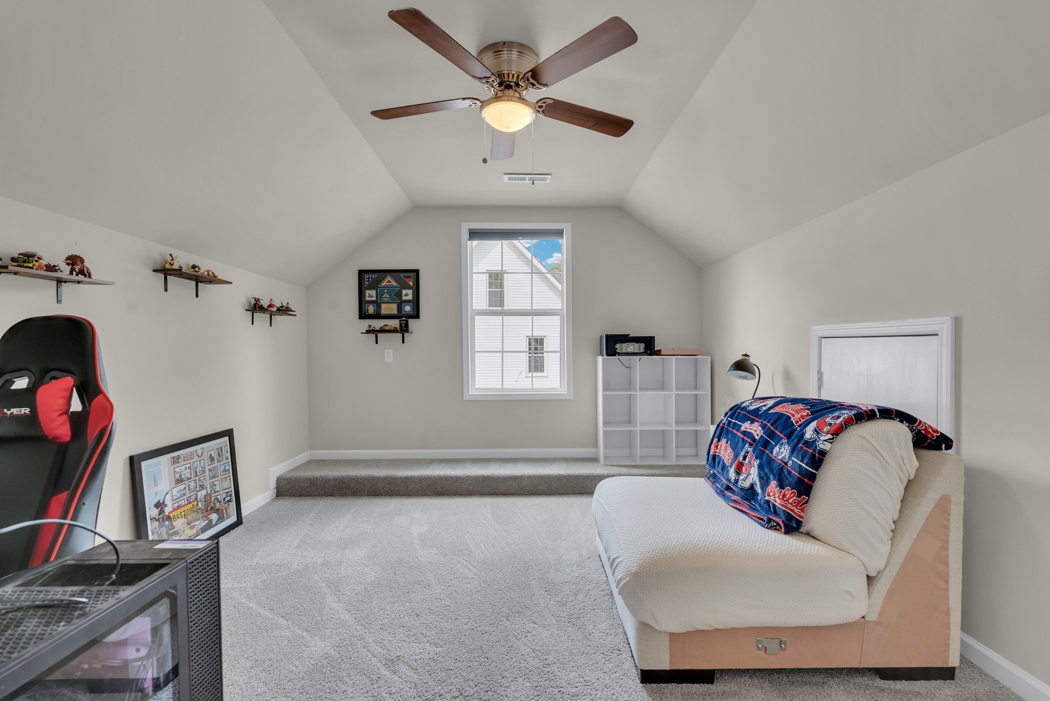 326 Lancaster Road Clarksville, TN 37042 - Photo 25 of 31 a living room with furniture and a ceiling fan