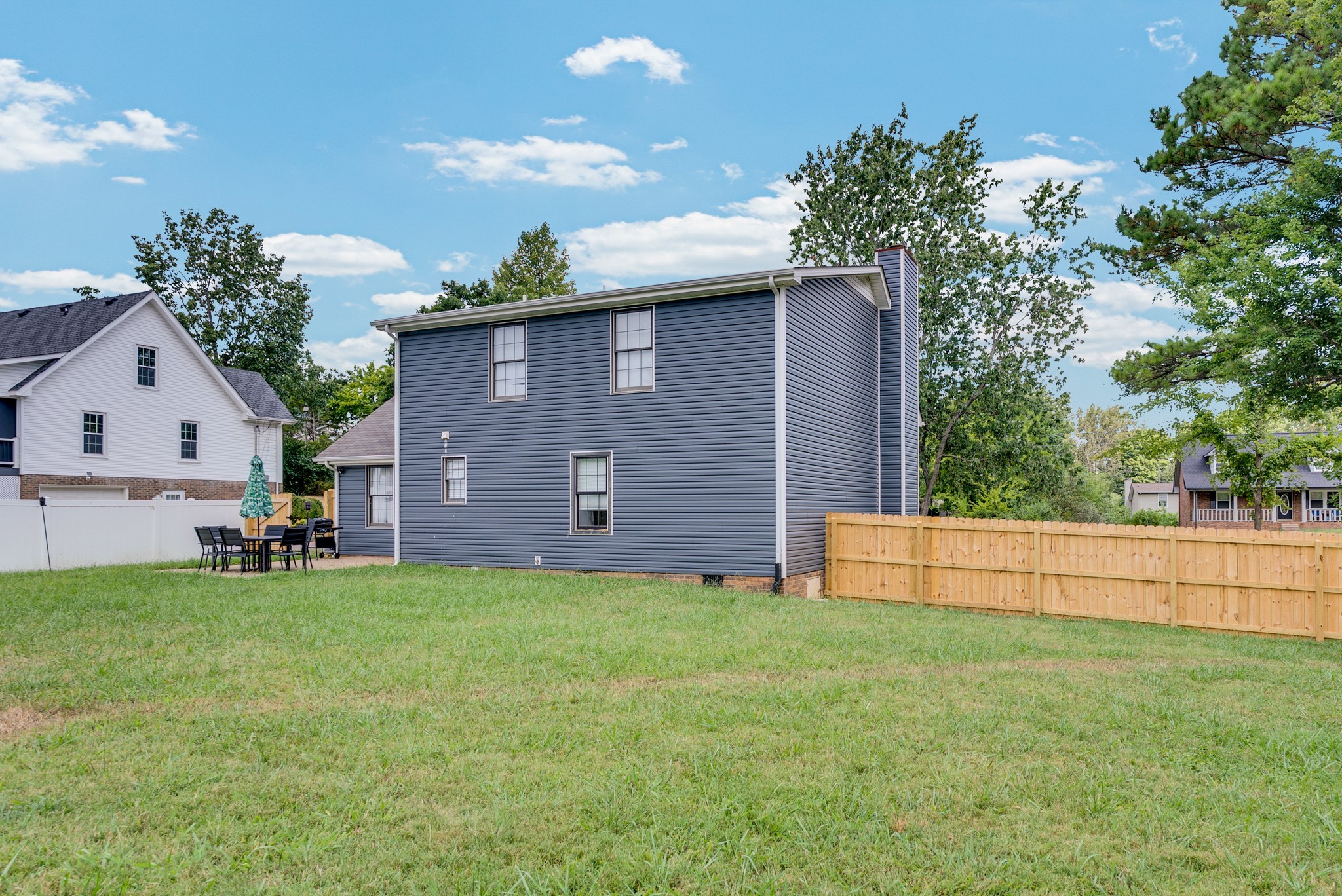 326 Lancaster Road Clarksville, TN 37042 - Photo 28 of 31 a view of a house with a yard