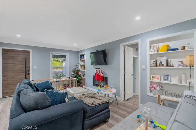 $1,675,000 | 11938 Exposition Boulevard, Los Angeles, CA 90064