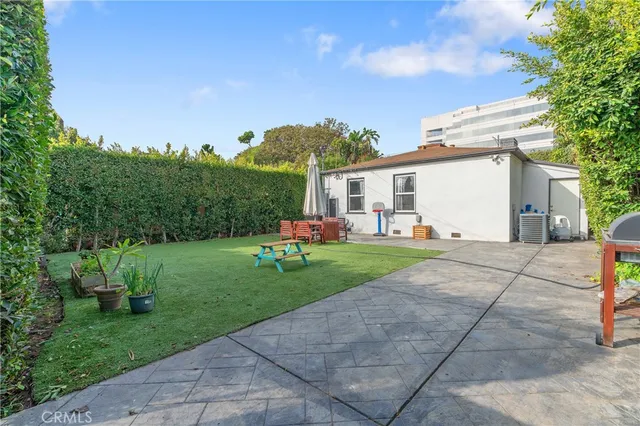 $1,675,000 | 11938 Exposition Boulevard, Los Angeles, CA 90064