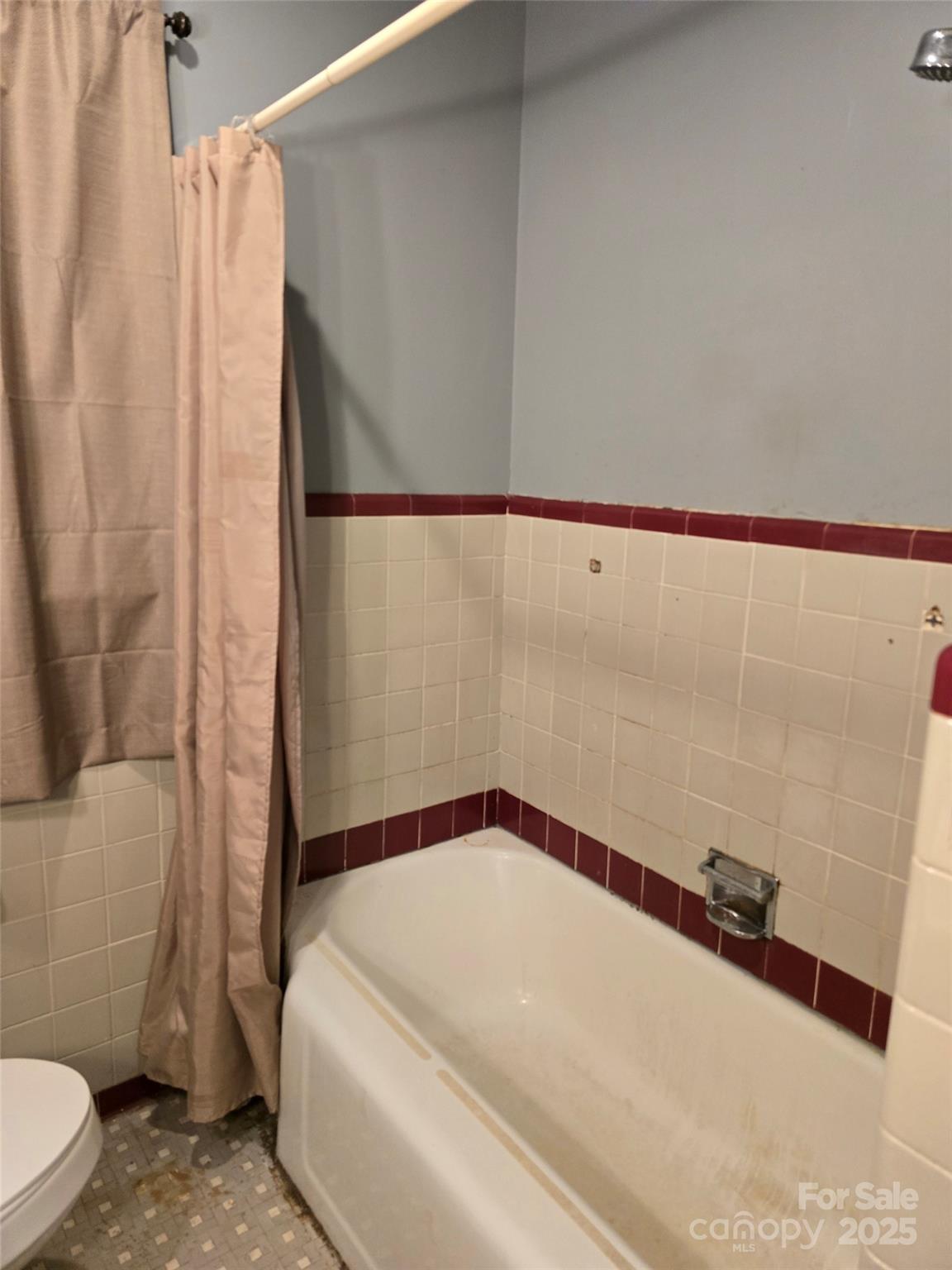 160 Williamson Street Troy, NC 27371 - Photo 13 of 24 a bathroom with a sink and a toilet