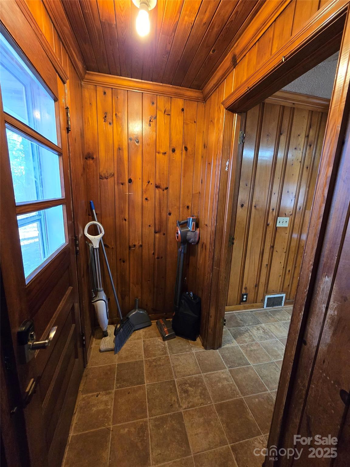 160 Williamson Street Troy, NC 27371 - Photo 10 of 24 a bathroom with a shower