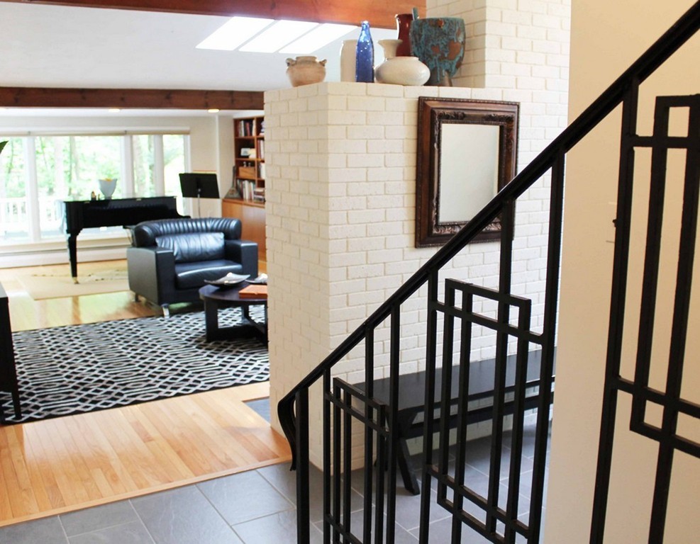 54 Turning Mill Road Lexington, MA 02420 - Photo 5 of 29