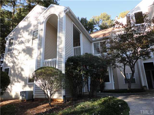 6000 Winterpointe Lane, Unit 204 Raleigh, NC 27606 - Photo 2 of 13 Photo 2