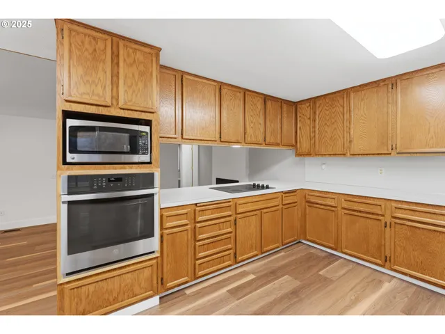 $499,995 | 820 Southeast Barnes Avenue, Gresham, OR 97080