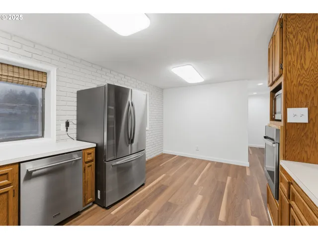 $499,995 | 820 Southeast Barnes Avenue, Gresham, OR 97080