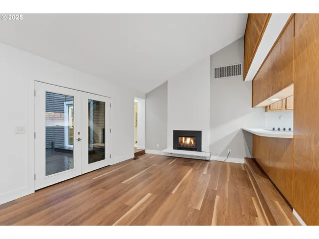 $499,995 | 820 Southeast Barnes Avenue, Gresham, OR 97080