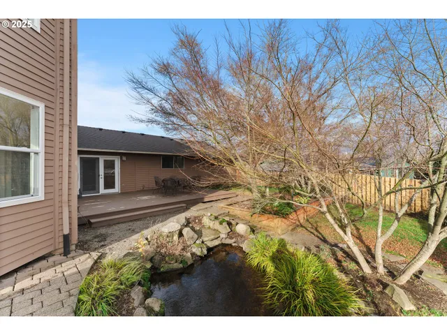 $499,995 | 820 Southeast Barnes Avenue, Gresham, OR 97080