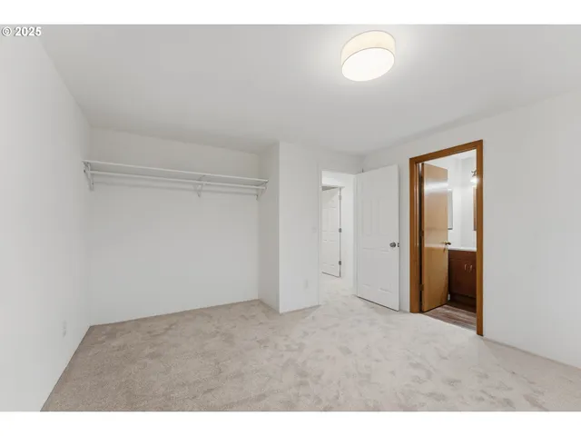 $499,995 | 820 Southeast Barnes Avenue, Gresham, OR 97080