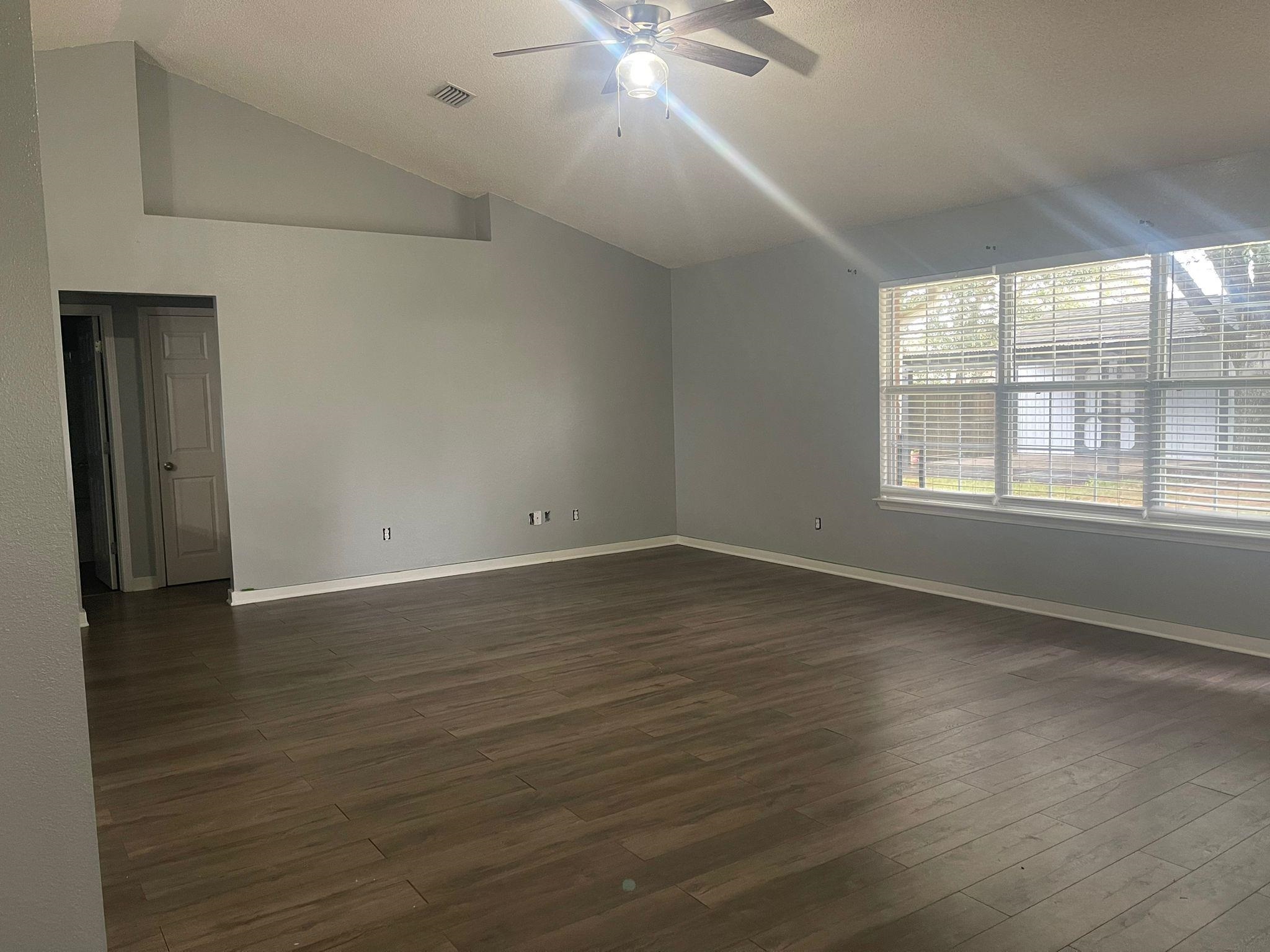 24002 Raynagua Boulevard Loxley, AL 36551 - Photo 3 of 12